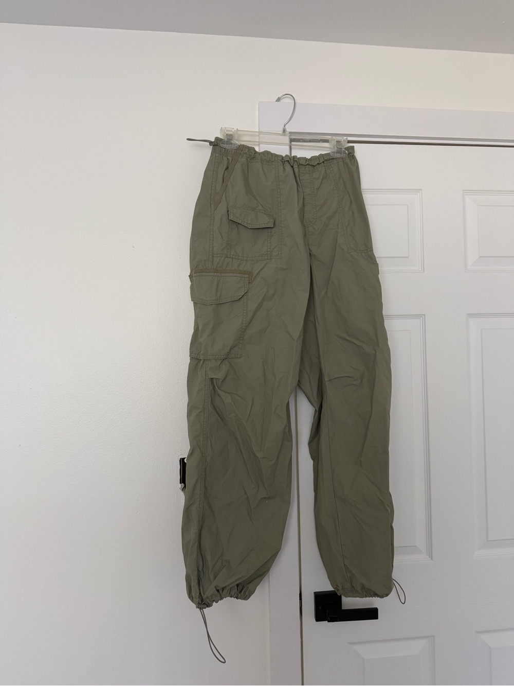 Aeropostale Olive Cargo Pants with Elastic Waist & Cuffs